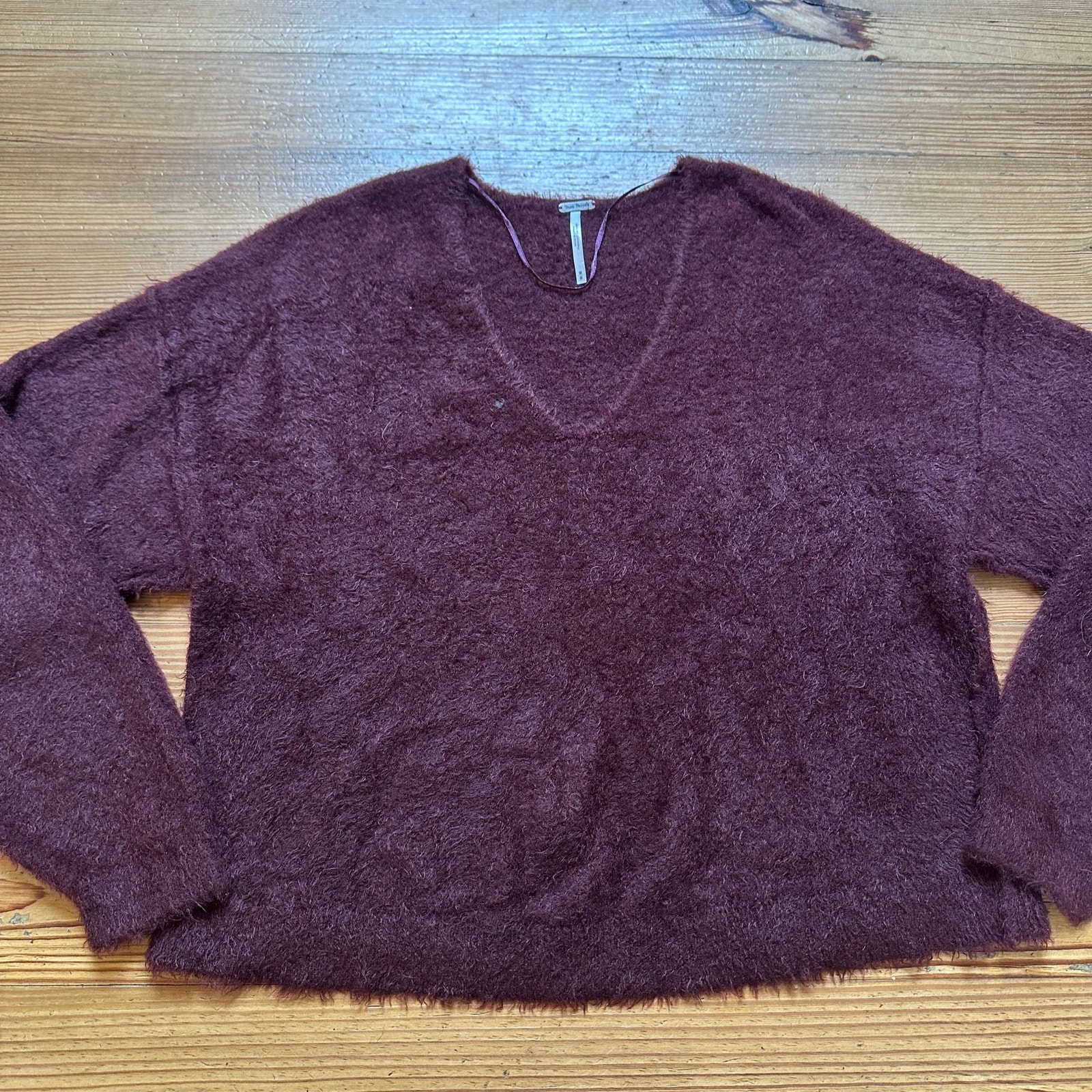 Free People dark red maroon V neck fuzzy pullover oversized sweater SIZE M
