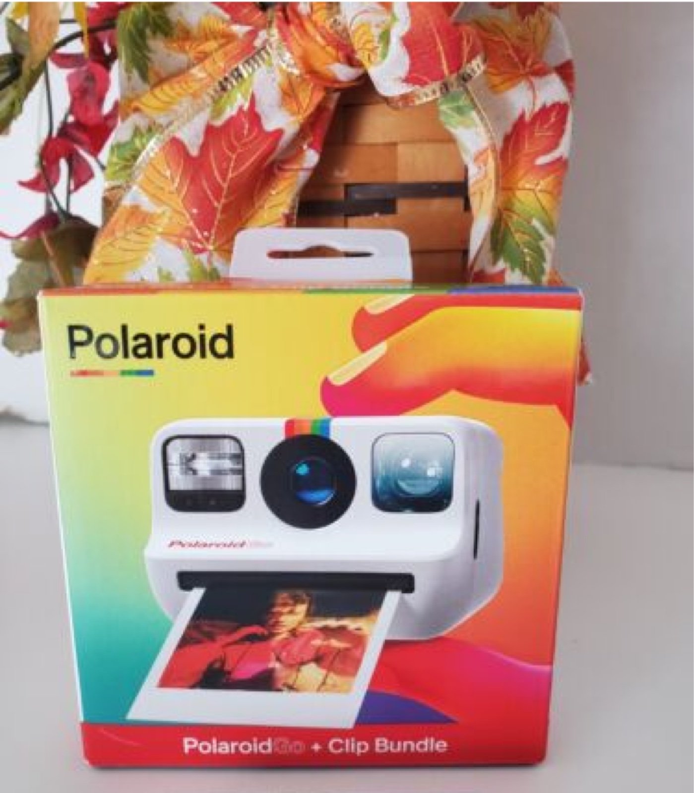 New Polaroid Go White Bundle Pack with Black Camera Clip