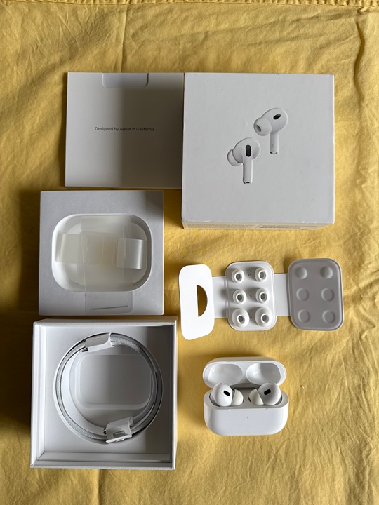 AirPods Pro 2nd Gen (c)
