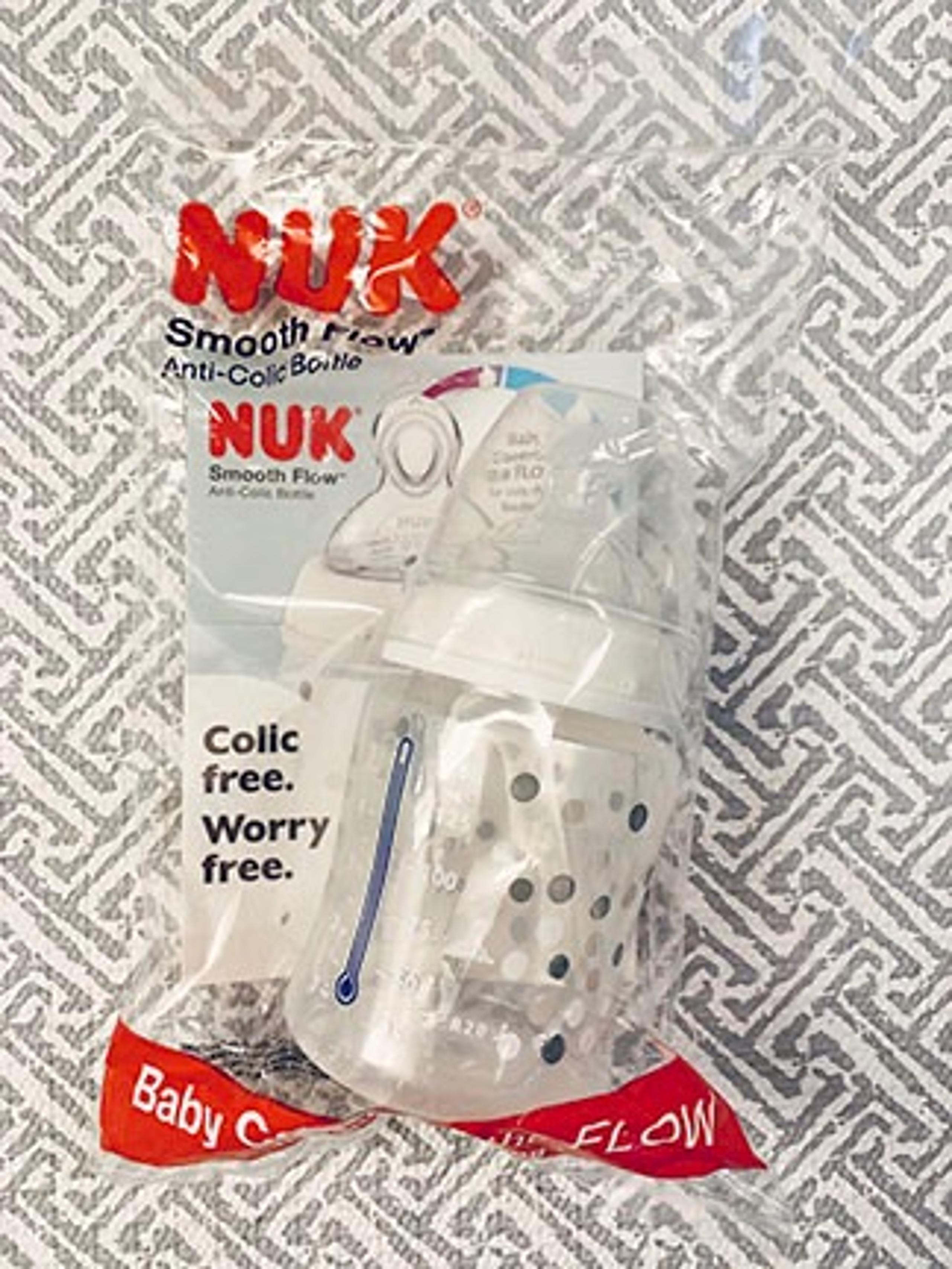 NUK 5 fl oz Smooth Flow Pro Anti-Colic Baby Bottle