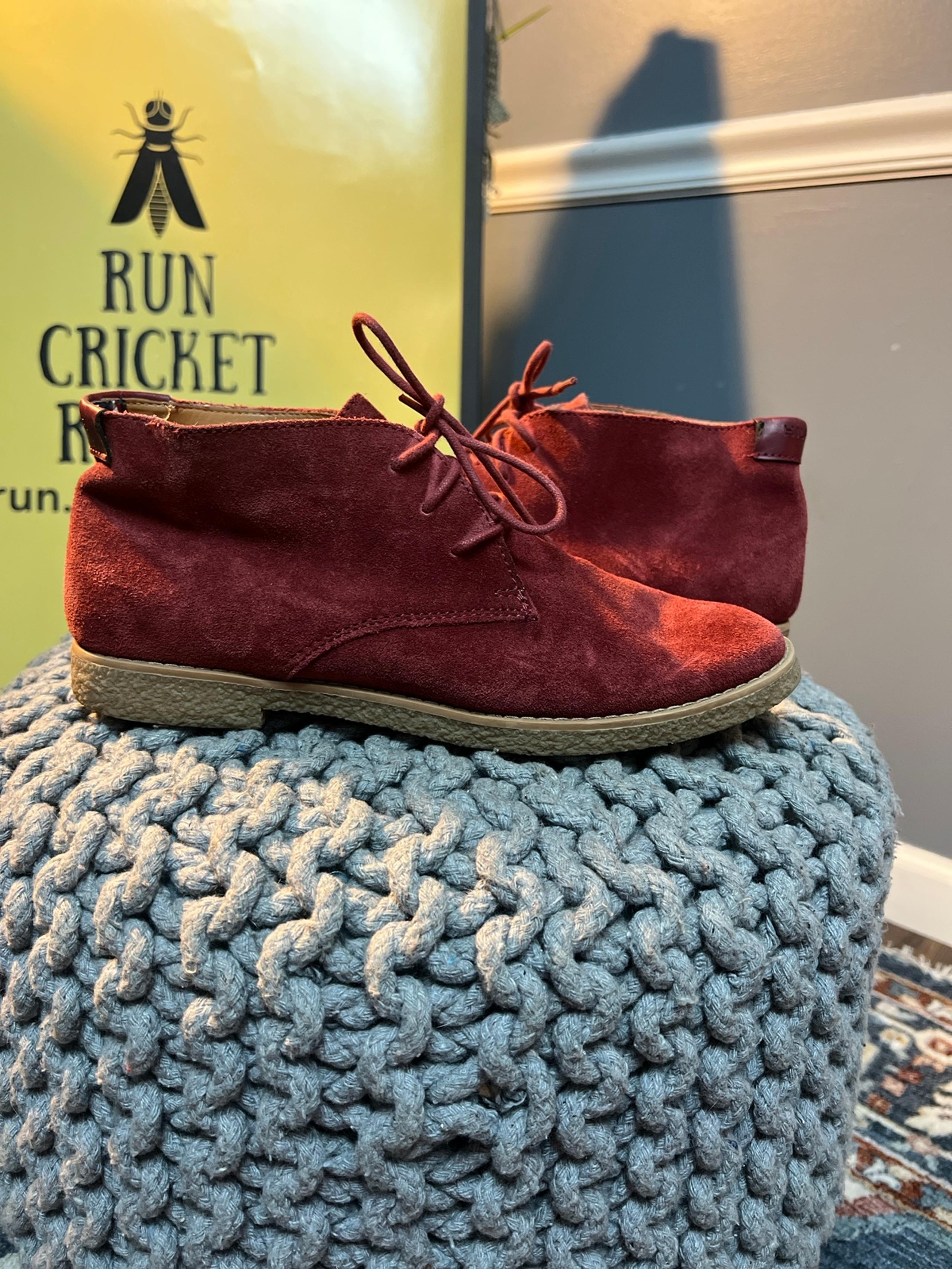 Tommy Hilfiger Zakry Burgandy seude Chukka Boot lace up men’s size 9