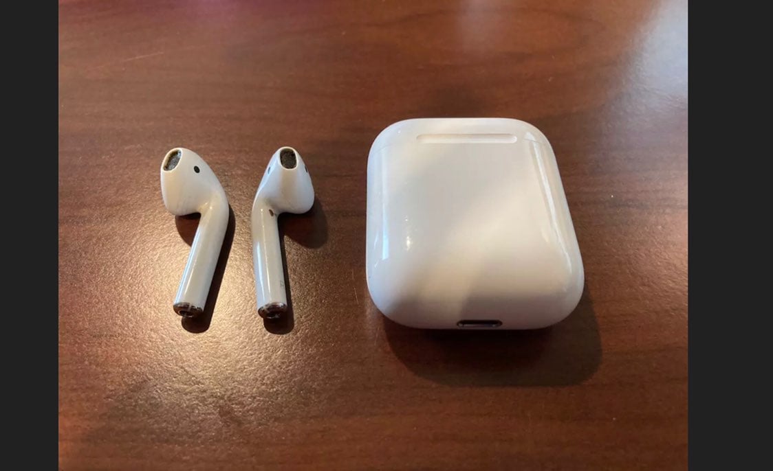 AirPods (2nd generation)