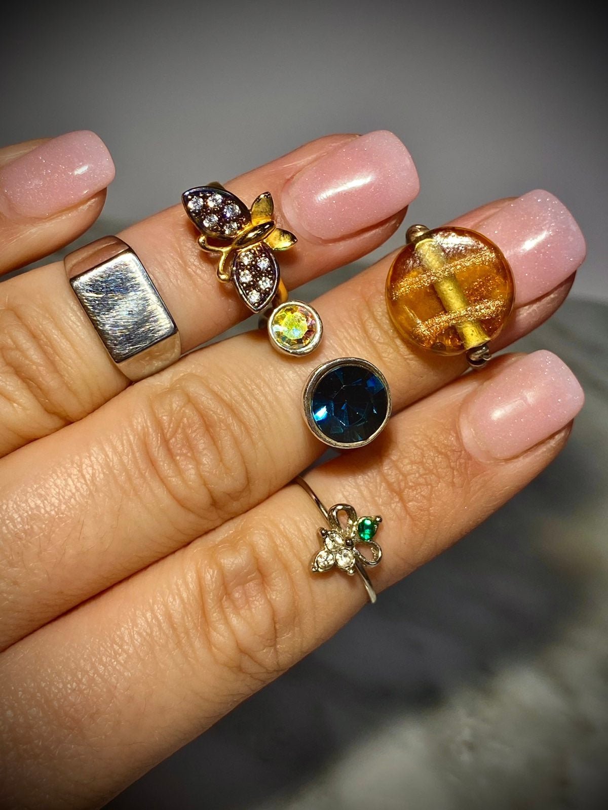 Vintage-New styles. Ring lot of 5 small rings size 4! 14k/925/SS & Gems!