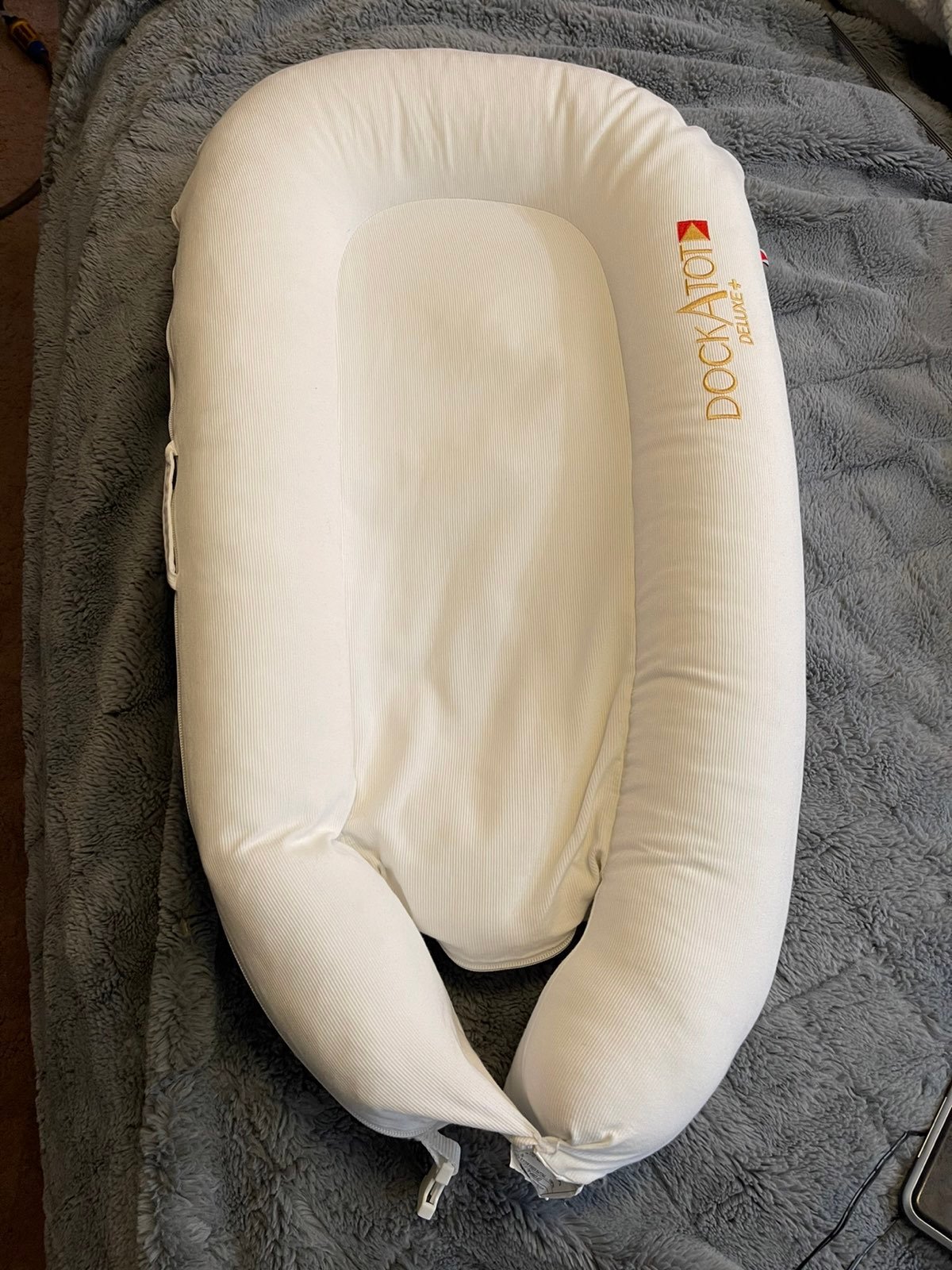 DockATot Deluxe + Pod - Pristine White - Ultimate Docking