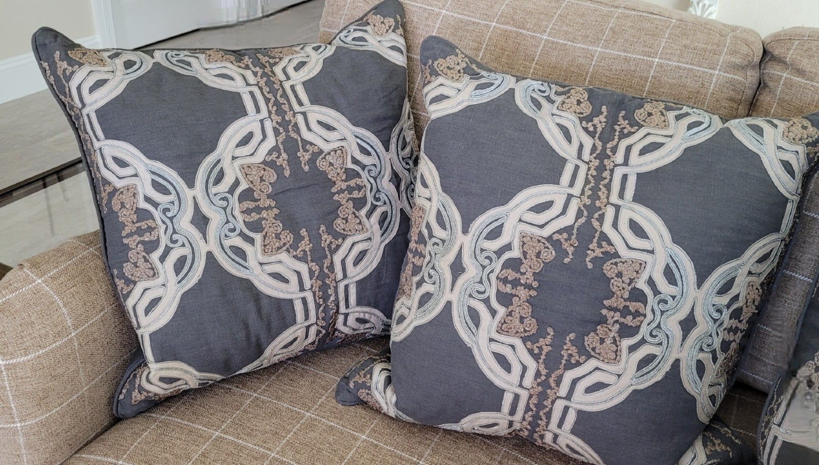 Four 22 Linen Z Gallerie throw pillows