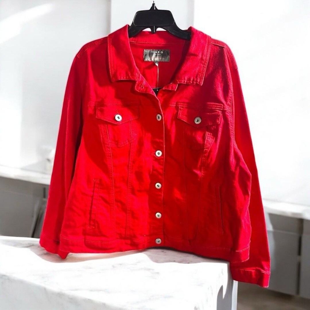 NWT Torrid Feel The Fit Sz 3X Red Stetch Inner Pockets Denim Jean Jacket Seams