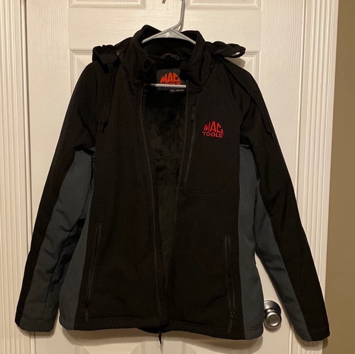 Women’s Mac tools heated coat
