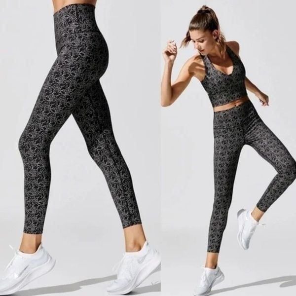 Carbon38 Black High Rise 7/8 Lace Floral Pearl Print Metallic Silver Leggings