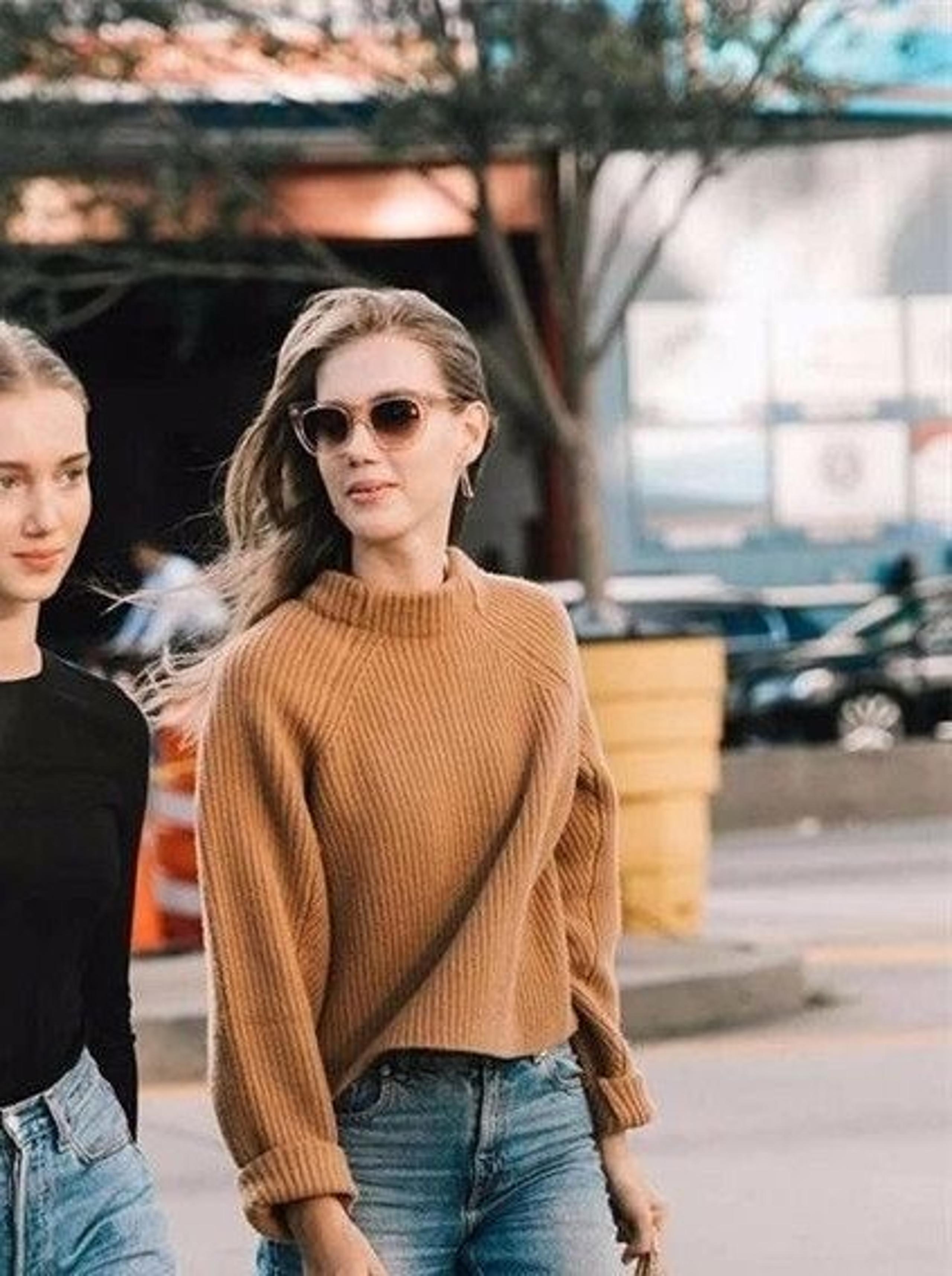 h&m trend ribbed mock neck wool Sweater