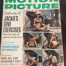 1970 OCTOBER MOTION PICTURE MAGAZINE - JACKIE KENNEDY'S LOVE EXERCISES -