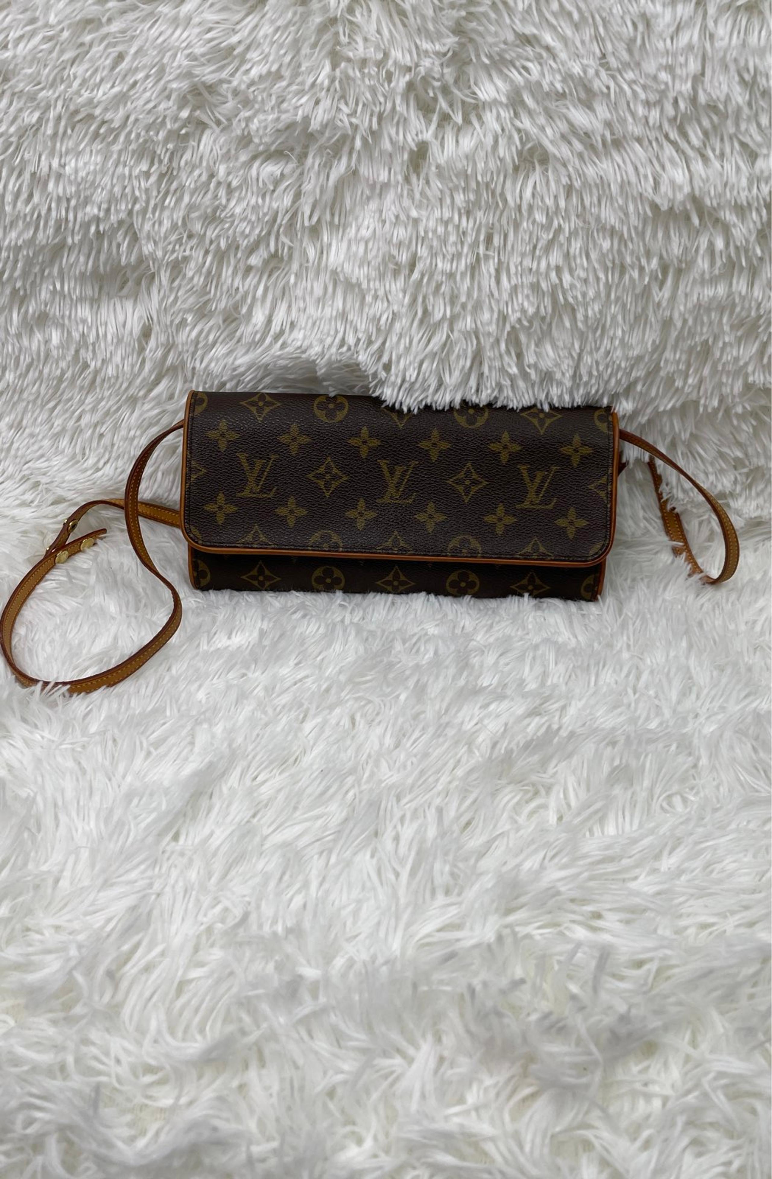Louis Vuitton twin  Pochette GM