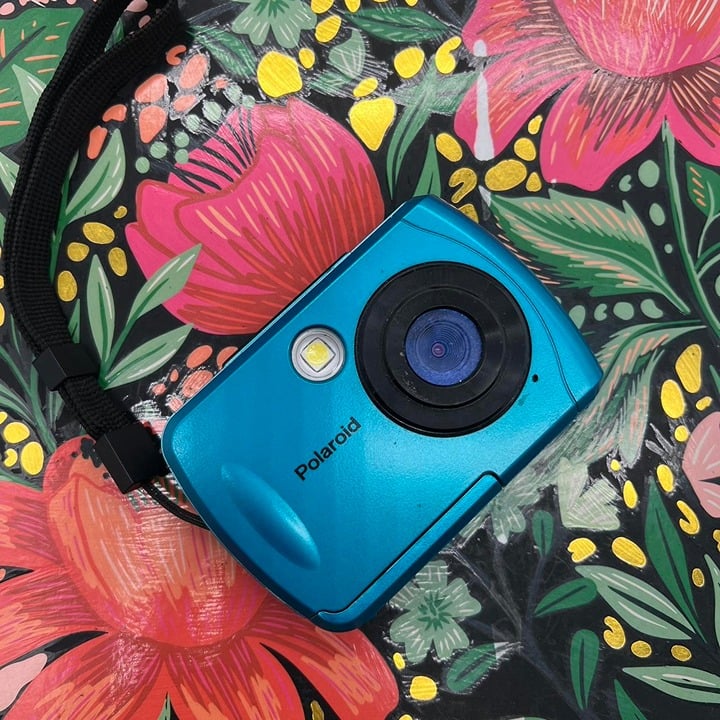 Polaroid Snap Digital Camera - Blue