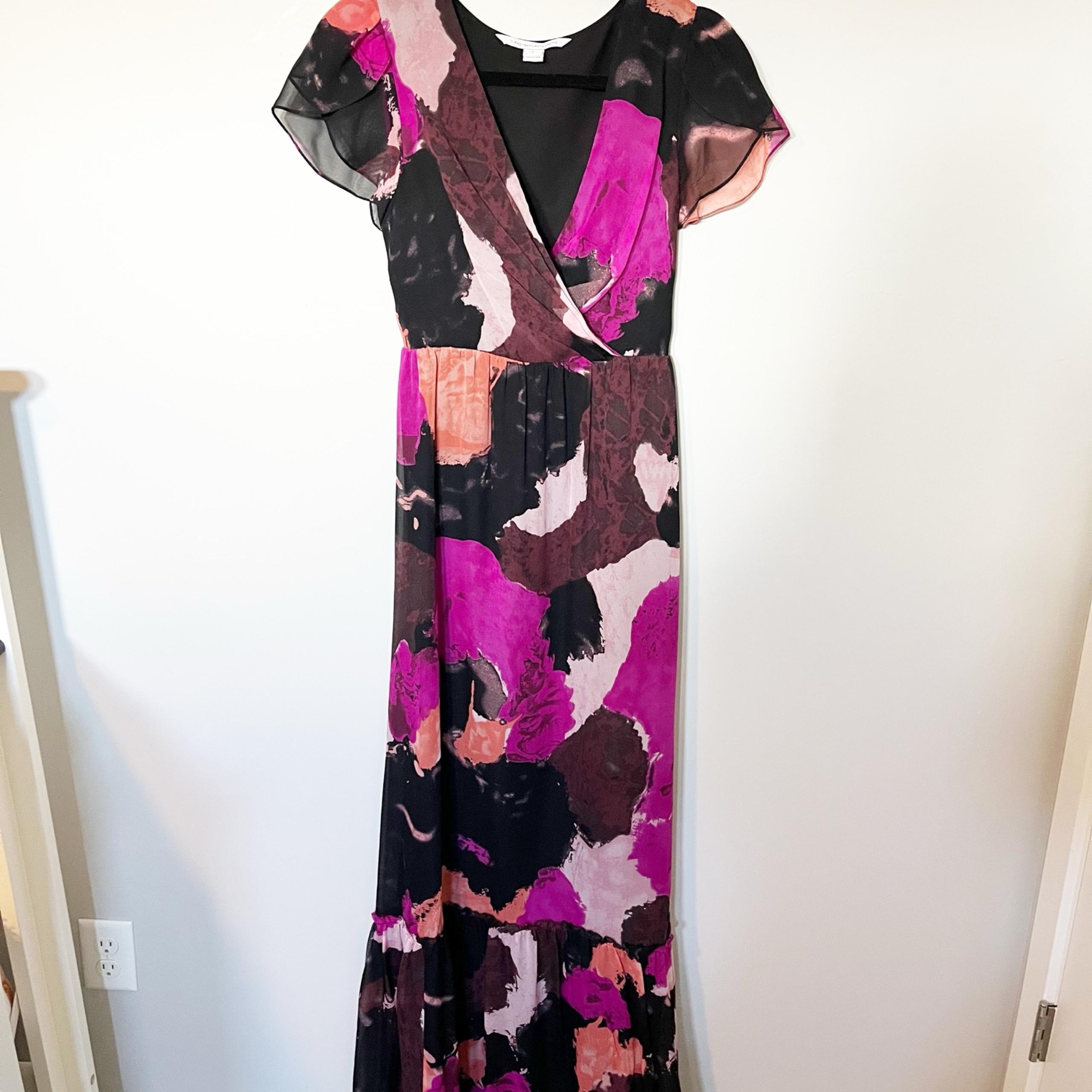 Diane von Furstenberg
Melania Printed Silk-chiffon Maxi Dress