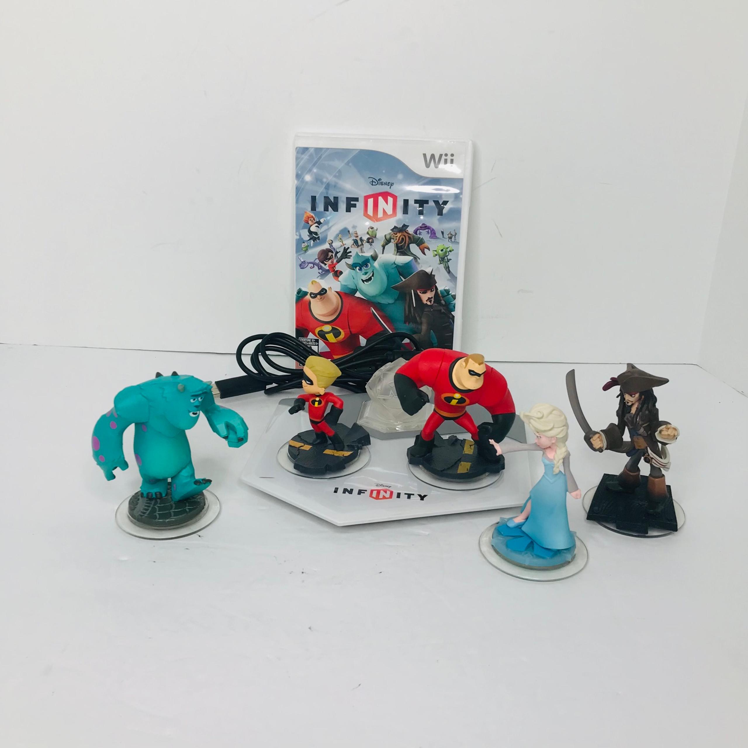 Disney Infinity 1.0 Starter Nintendo Wii Video Game Monsters Inc Incredibles