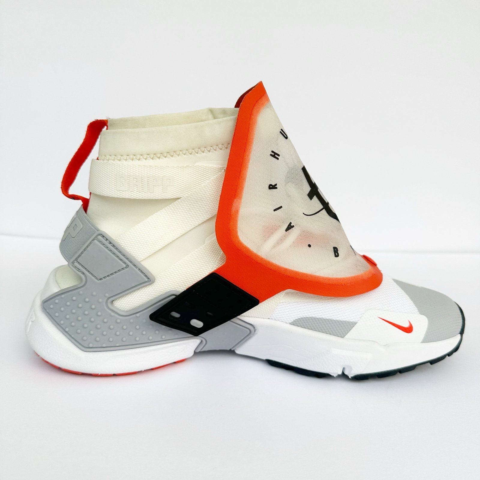 NIKE AIR HUARACHE GRIPP MEN “SAIL & TEAM ORANGE & WOLF GREY