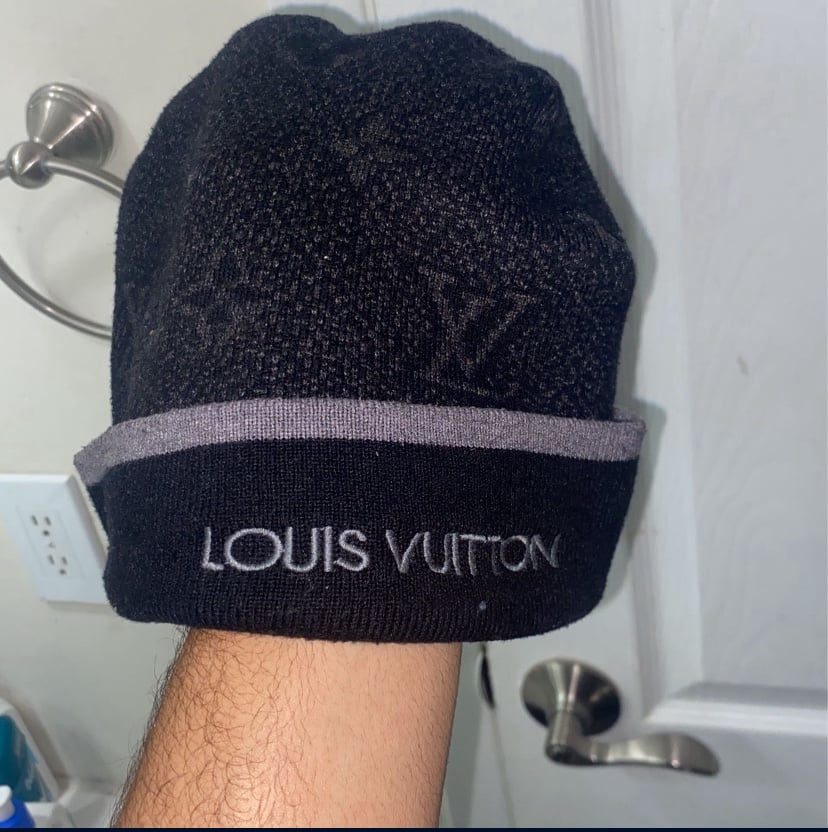 Louis vuttion hat