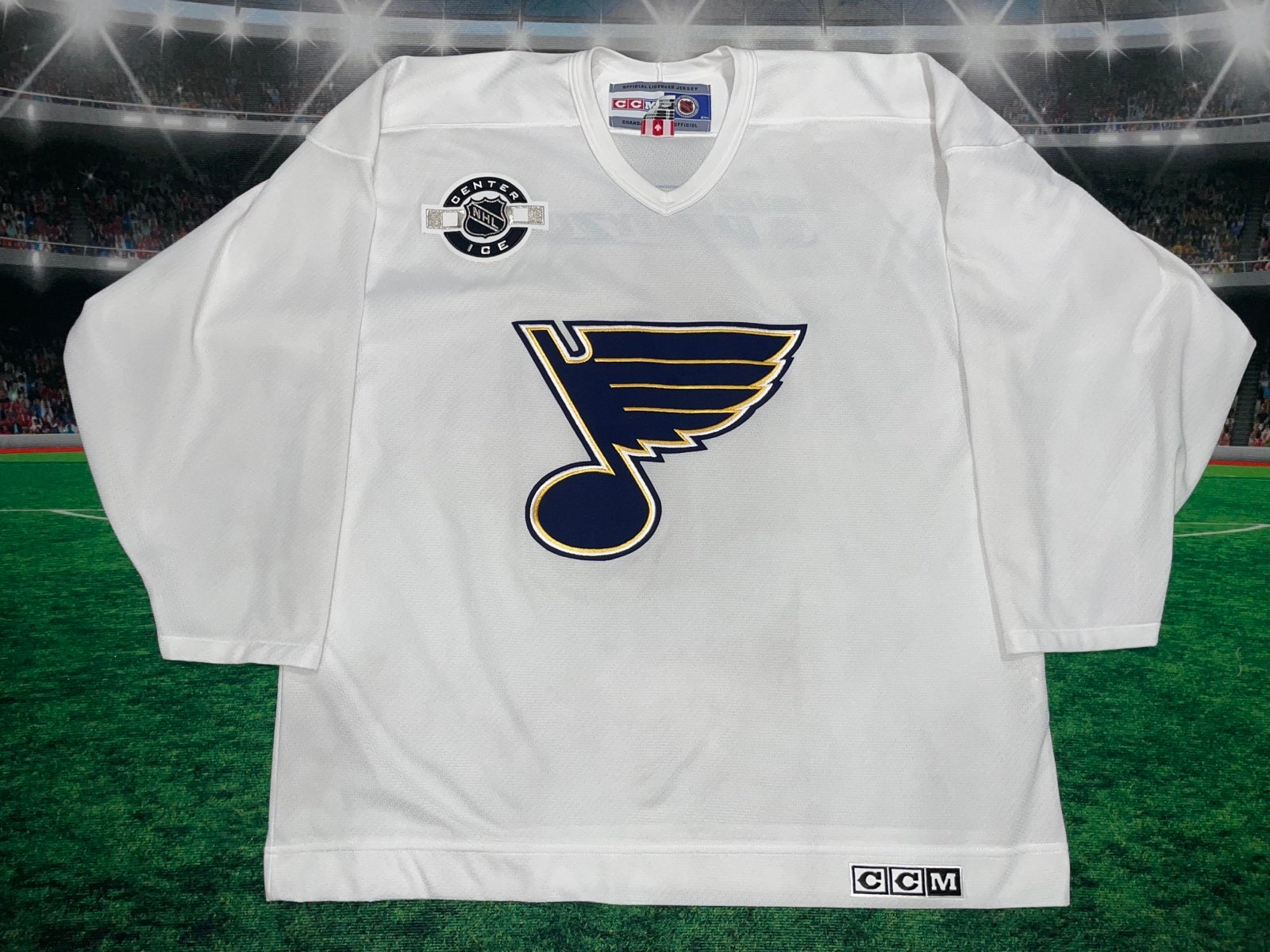 Vintage St. Louis Blues Center Ice Hockey Jersey CCM Sz XL Preowned White