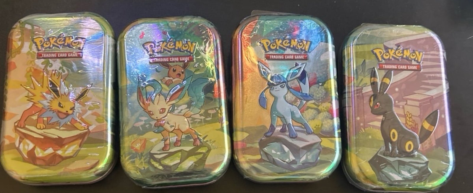 Prismatic Evolutions Mini Tin Bundle
