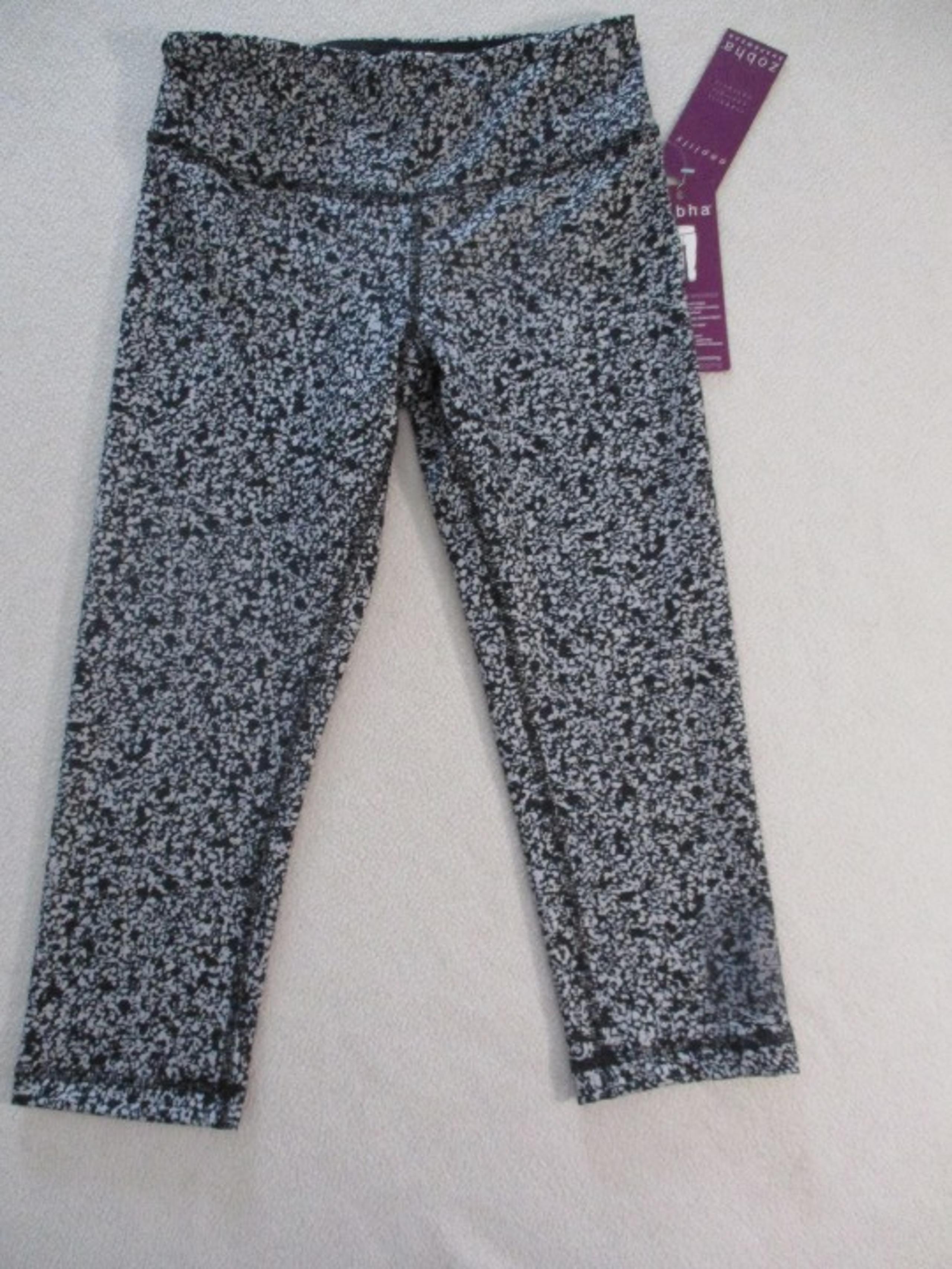 Zobha Women Leggings S Capri