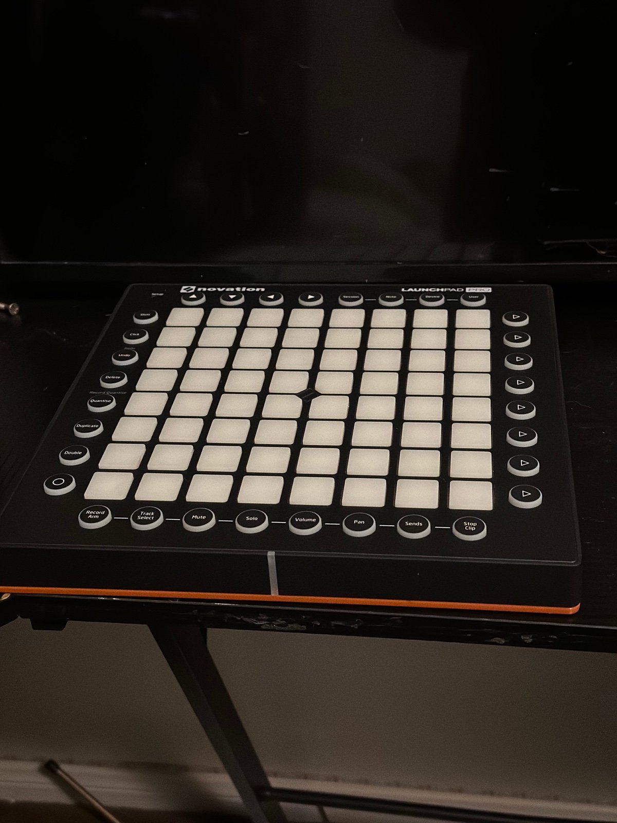 Novation Launchpad (64)