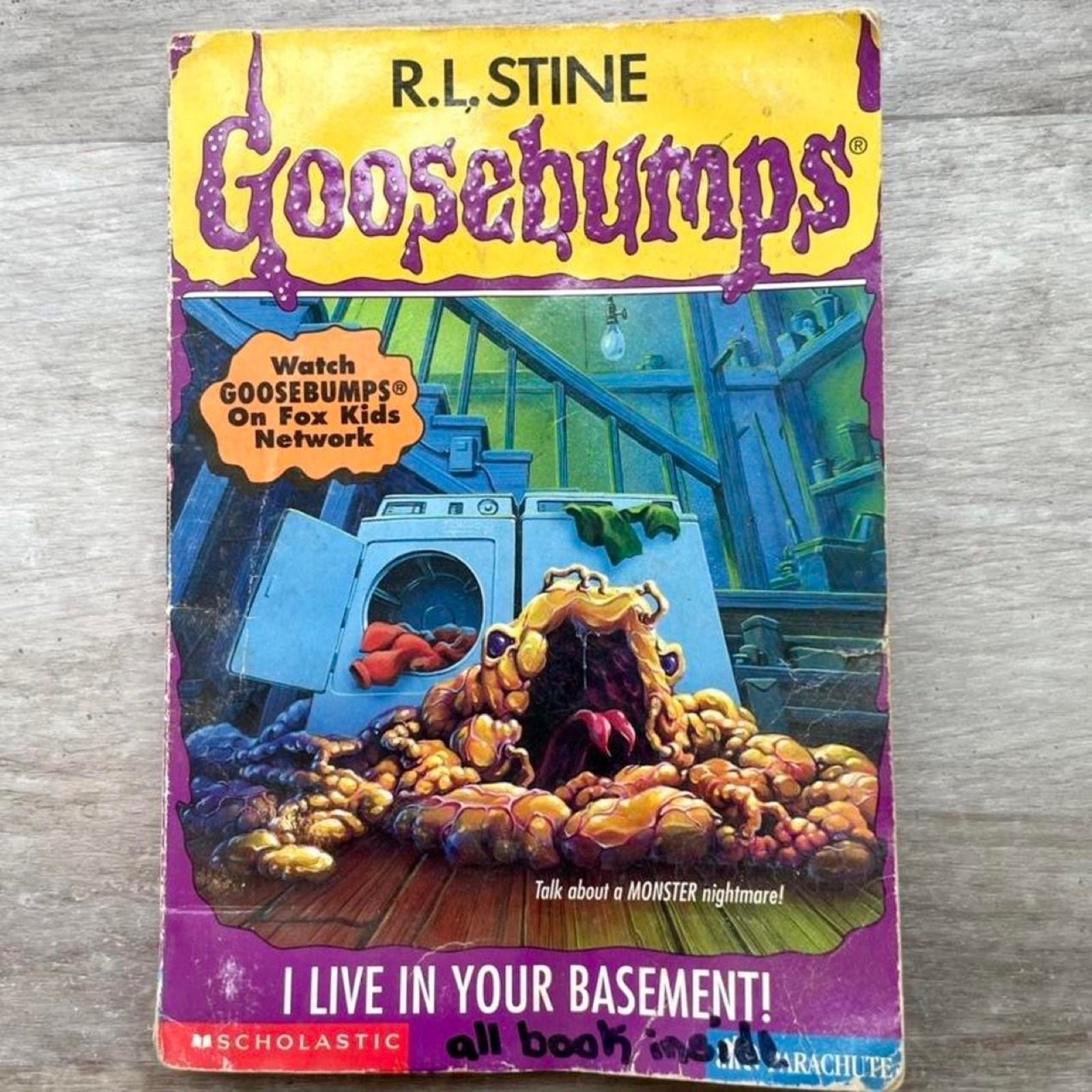 Rare VINTAGE 90s GOOSEBUMPS #61 Paperback Book I Live In Your Basement by RL S