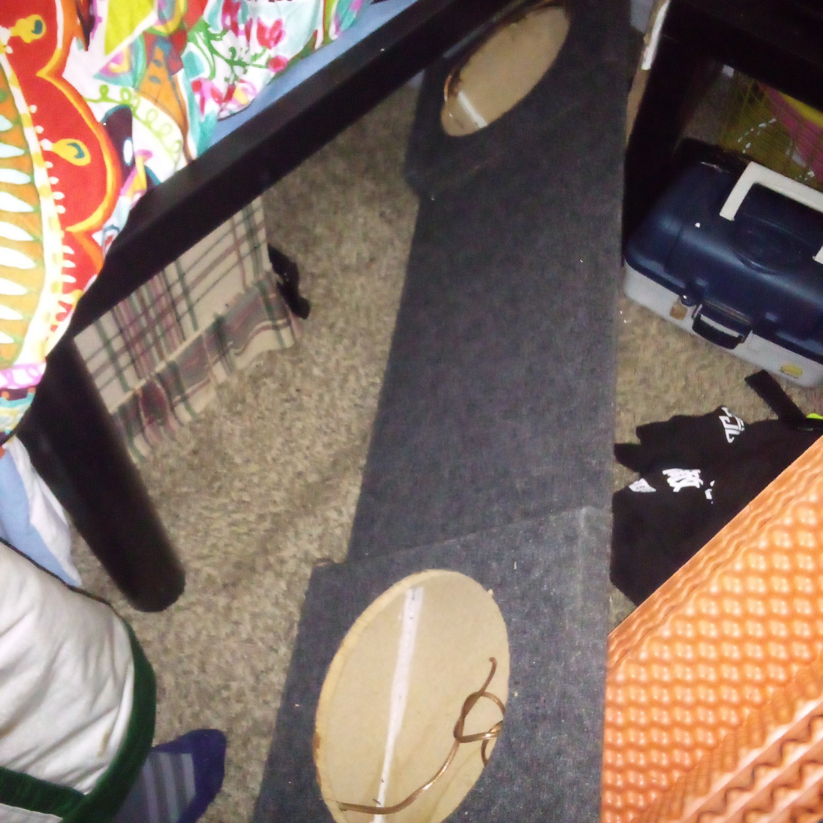 Speaker box