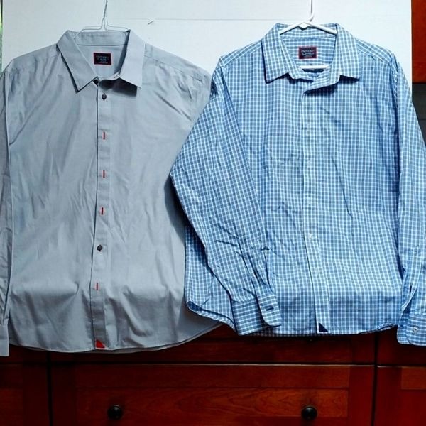2 Untuckit Shirts...SIZE XL