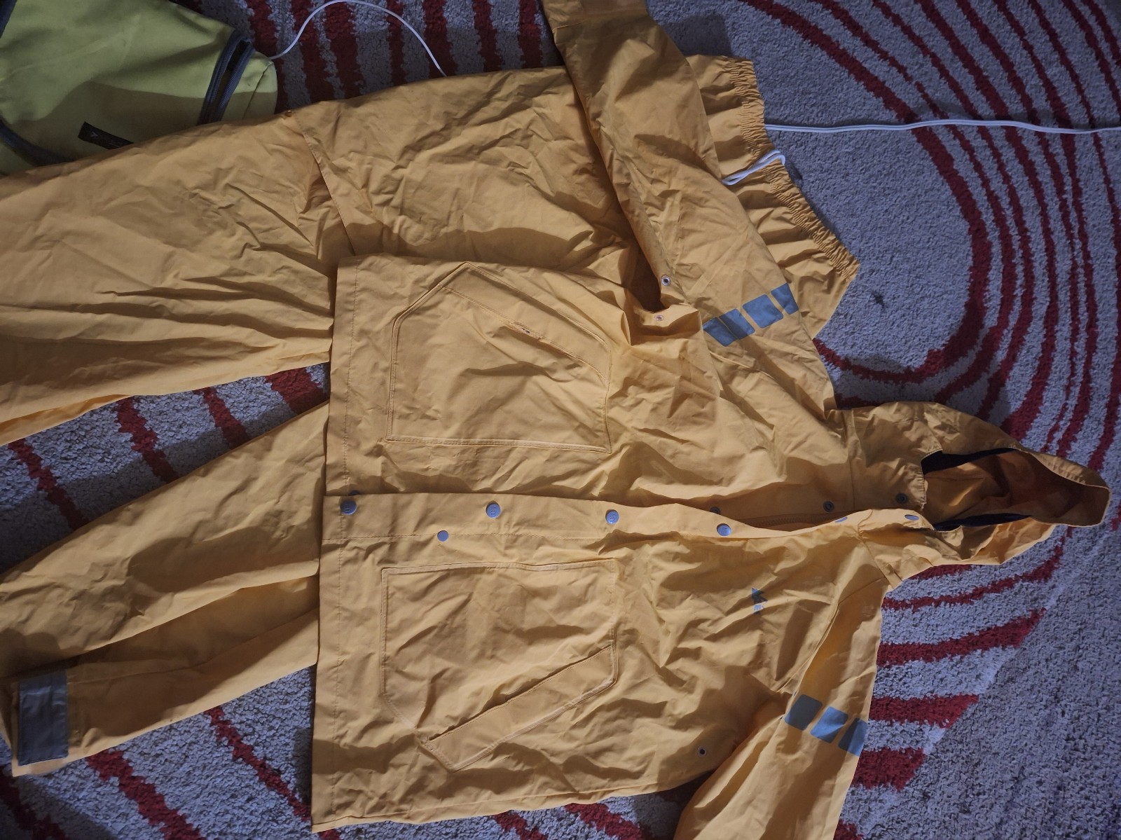 kids rain suit