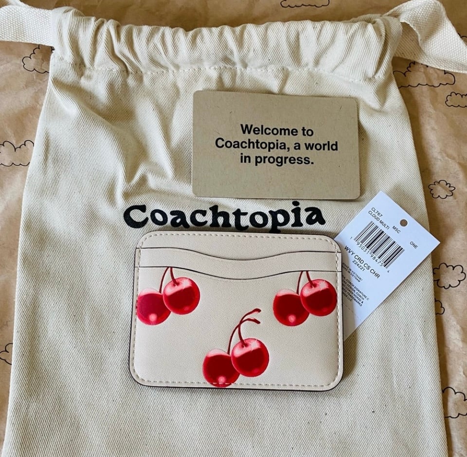 COACH Coachtopia Wavy Card Case With Cherry Print (Limited Edition)