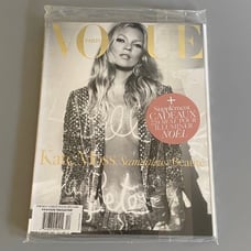 Vogue Paris France Dec 2005 /Jan 2006 y2k Kate Moss Magazine Cover