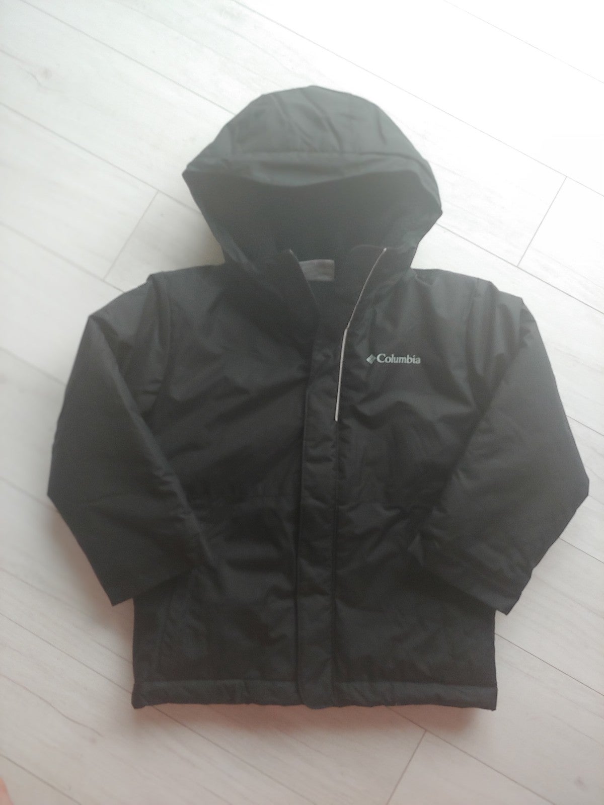 Columbia NWOT Black Sherpa Lined Jacket