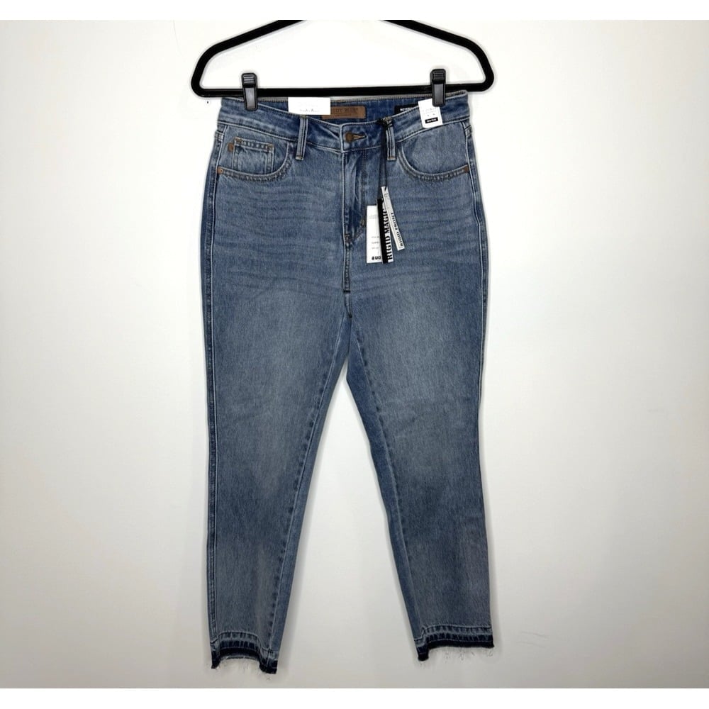 NWT Judy Blue Jeans 5/27 Rigid Magic Boyfriend Fit Stretch Mid Rise Medium Raw