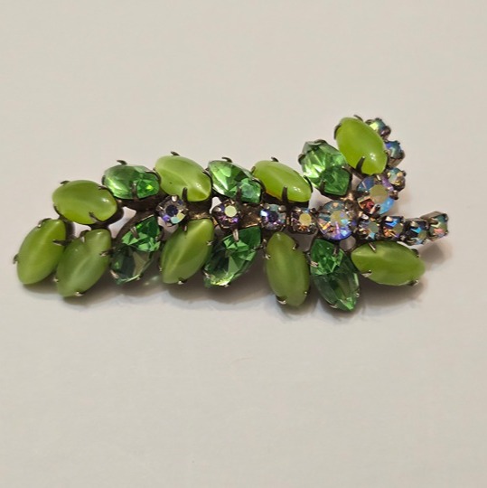 Vintage Green Aurora Borealis AB Rhinestone Brooch