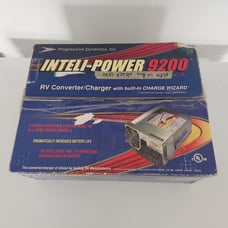 RV Converter/Charger with Built-in charge Wizard