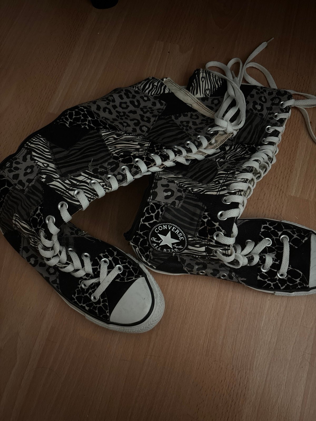 Converse CTAS Kneehigh Animal Print Size women 7 men 5