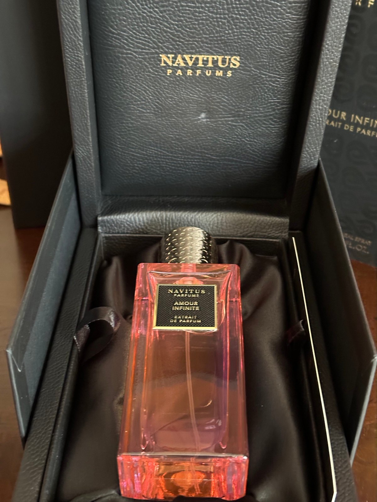 navitus amour infinite parfum