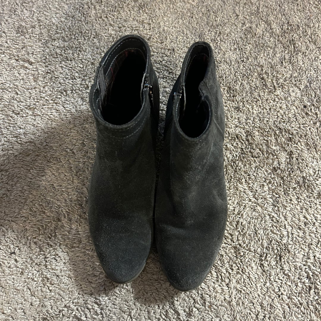 Blondo Valli Waterproof Black Suede Ankle Booties