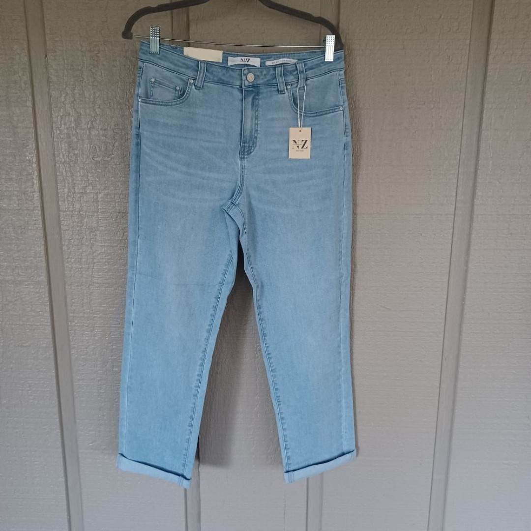 Nic + Zoe Mid Rise Girlfriend Jean Size 29 Color Bez Women Denim Cotton Blend