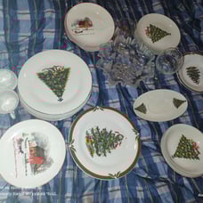 BAZAARS CHRISTMAS DINING SET