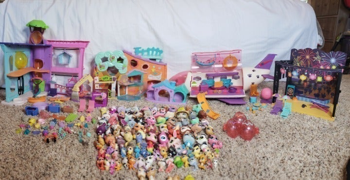 Littlest Pet Shop Lot
