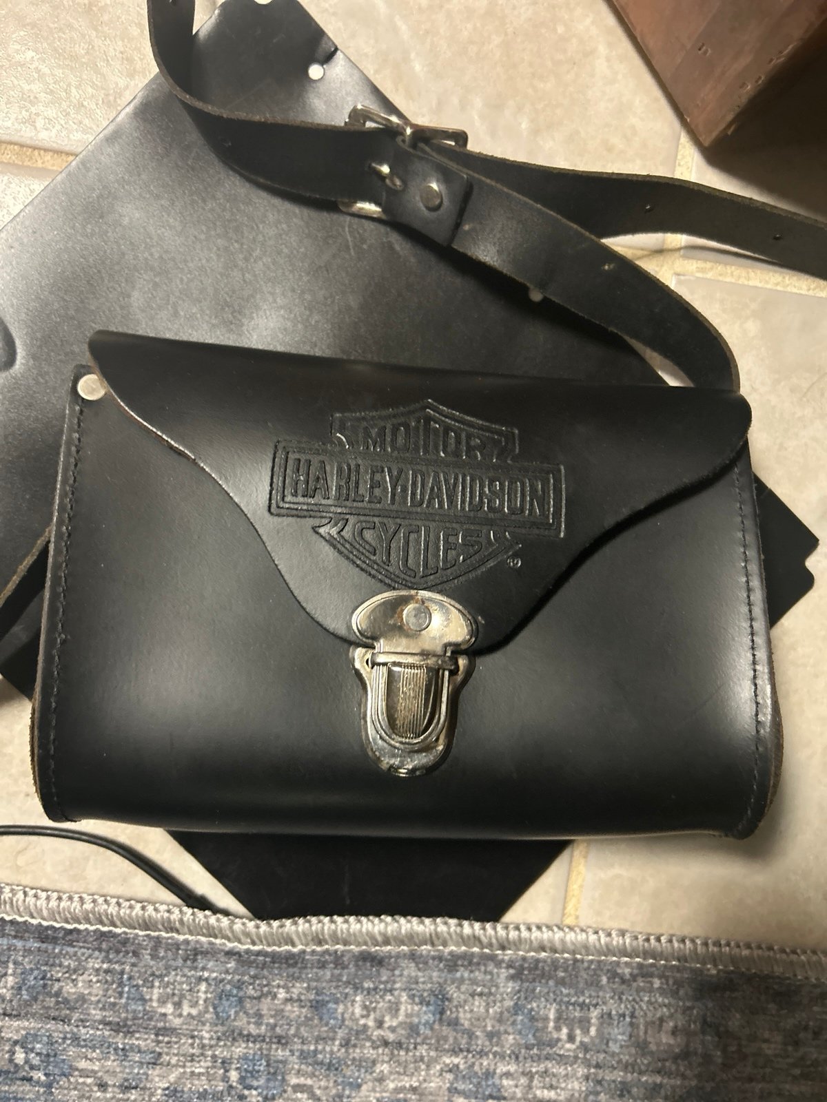 Harley Davidson riding satchel leather