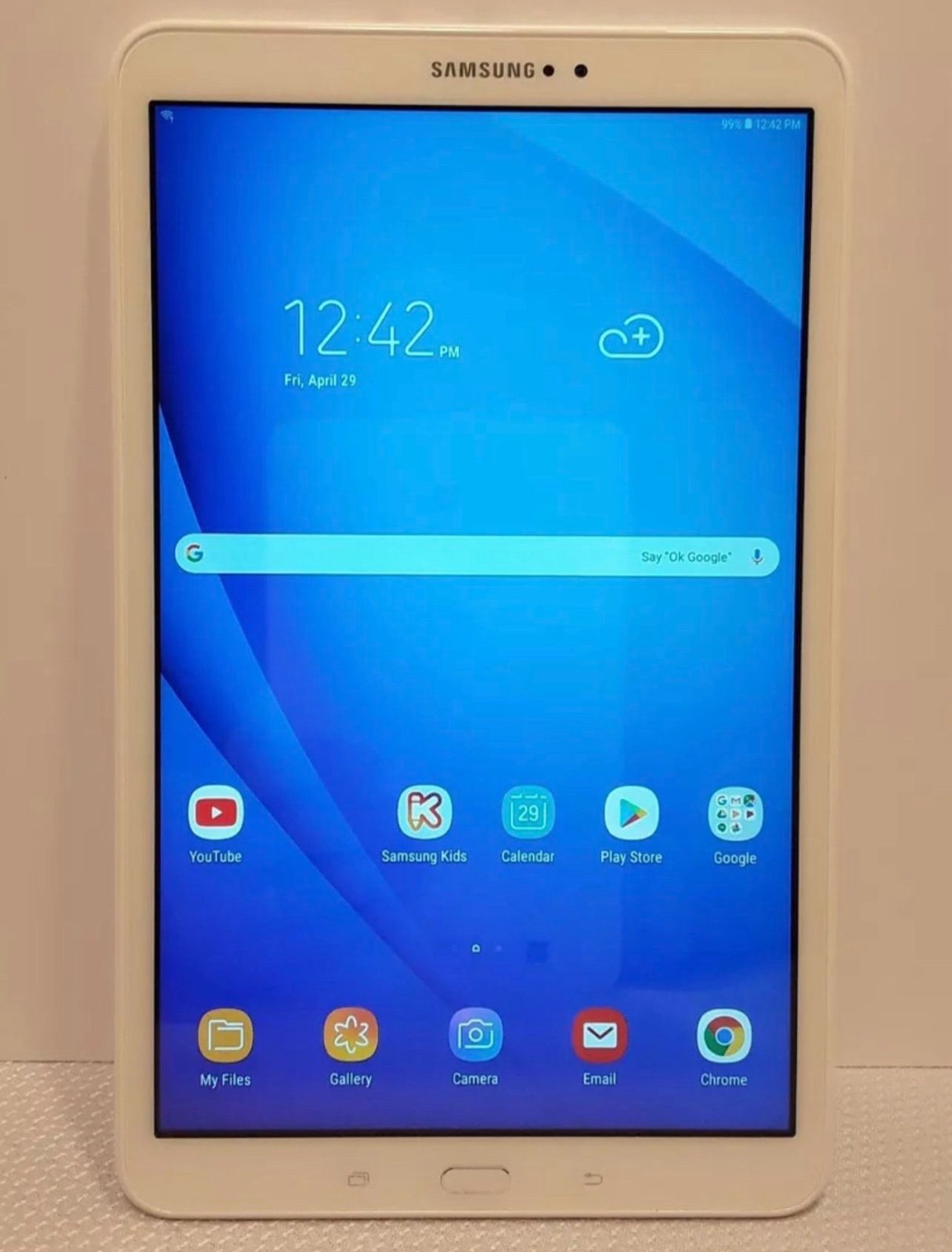 Samsung Galaxy Tab 4 SM-T237P 16GB, Wi-Fi 4G (Sprint) Unlocked T-Mobile-Metro-Bo