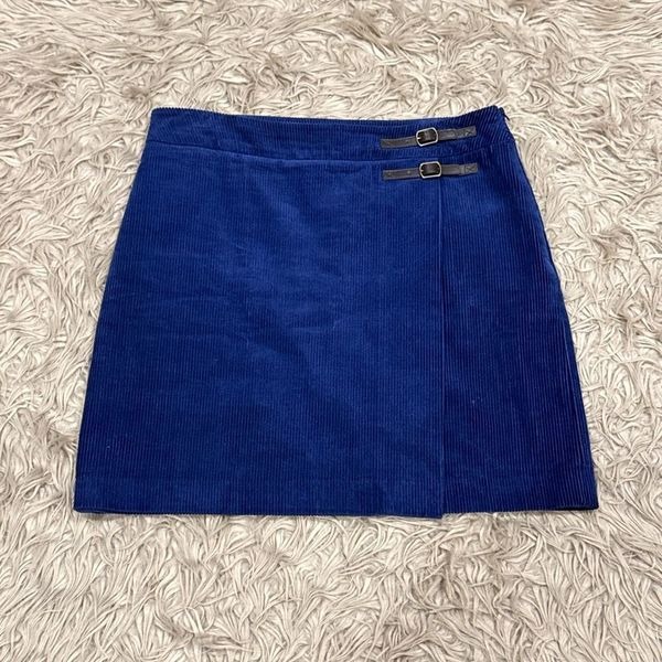 Boden corduroy buckle skirt size 12