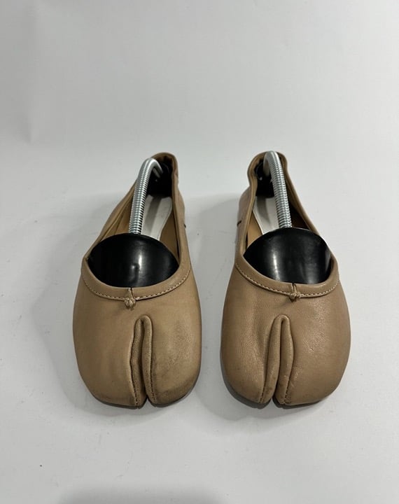 maison margiela tabi flats