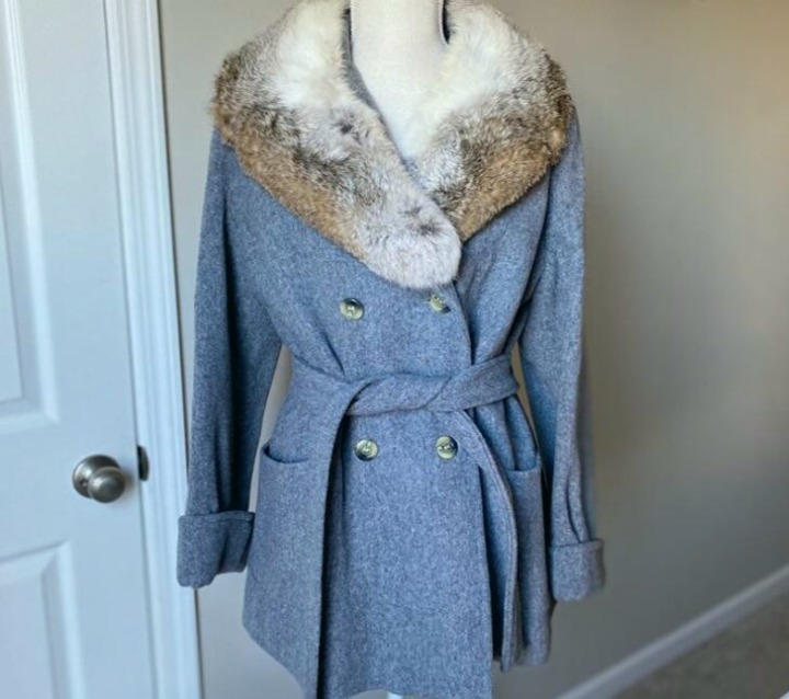 Unique Vintage cashmere coat with wool collar