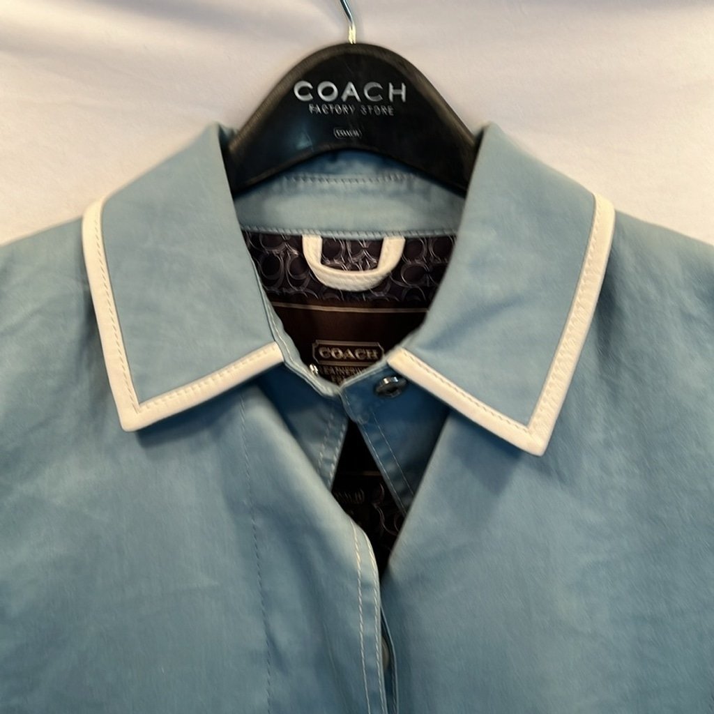 Coach 1941 Rain Coat, Size 4, PTP 18”, Length 32”, excellent condition, w/Bag