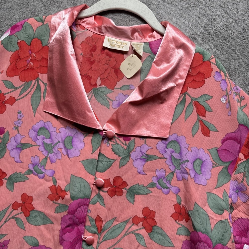 Victorias Secret Gold Label Pink Floral PJ Shirt M/L Satin Top Deadstock 90s
