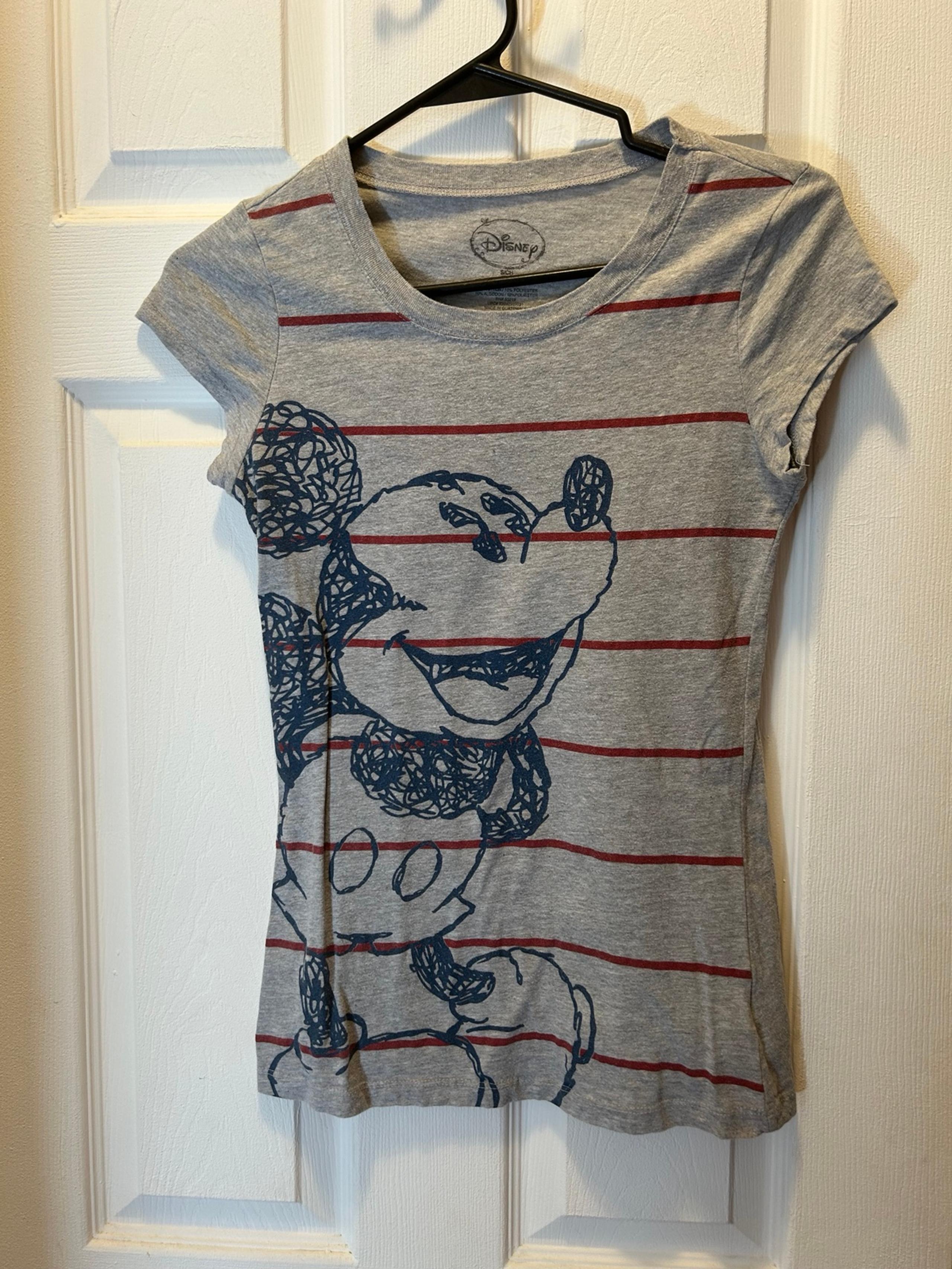 Disney Mickey shirt JRs small