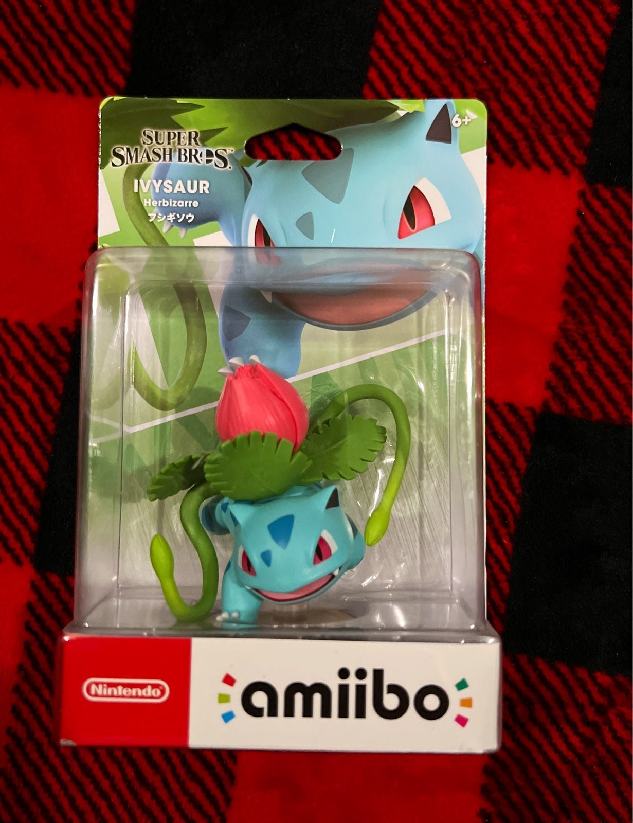 New Super smash bros IvySaur amiibo brand new .