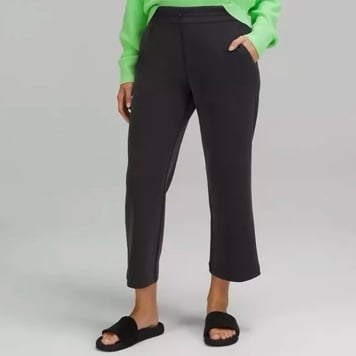 Lululemon Casual Softstreme High-Rise Straight-Leg Cropped Pants